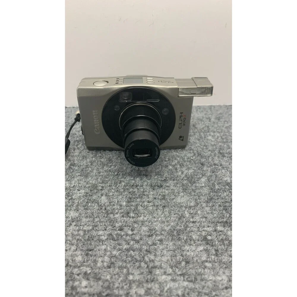 Canon ELPH 370 Z / IXUS Z70 35mm Point & Shoot Camera - Unused